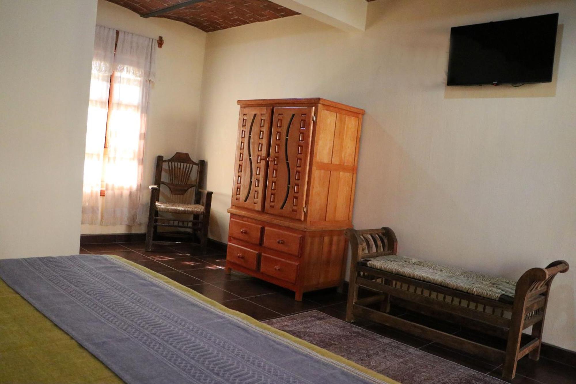 Hotel Castillo Santa Cecilia タパルパ エクステリア 写真