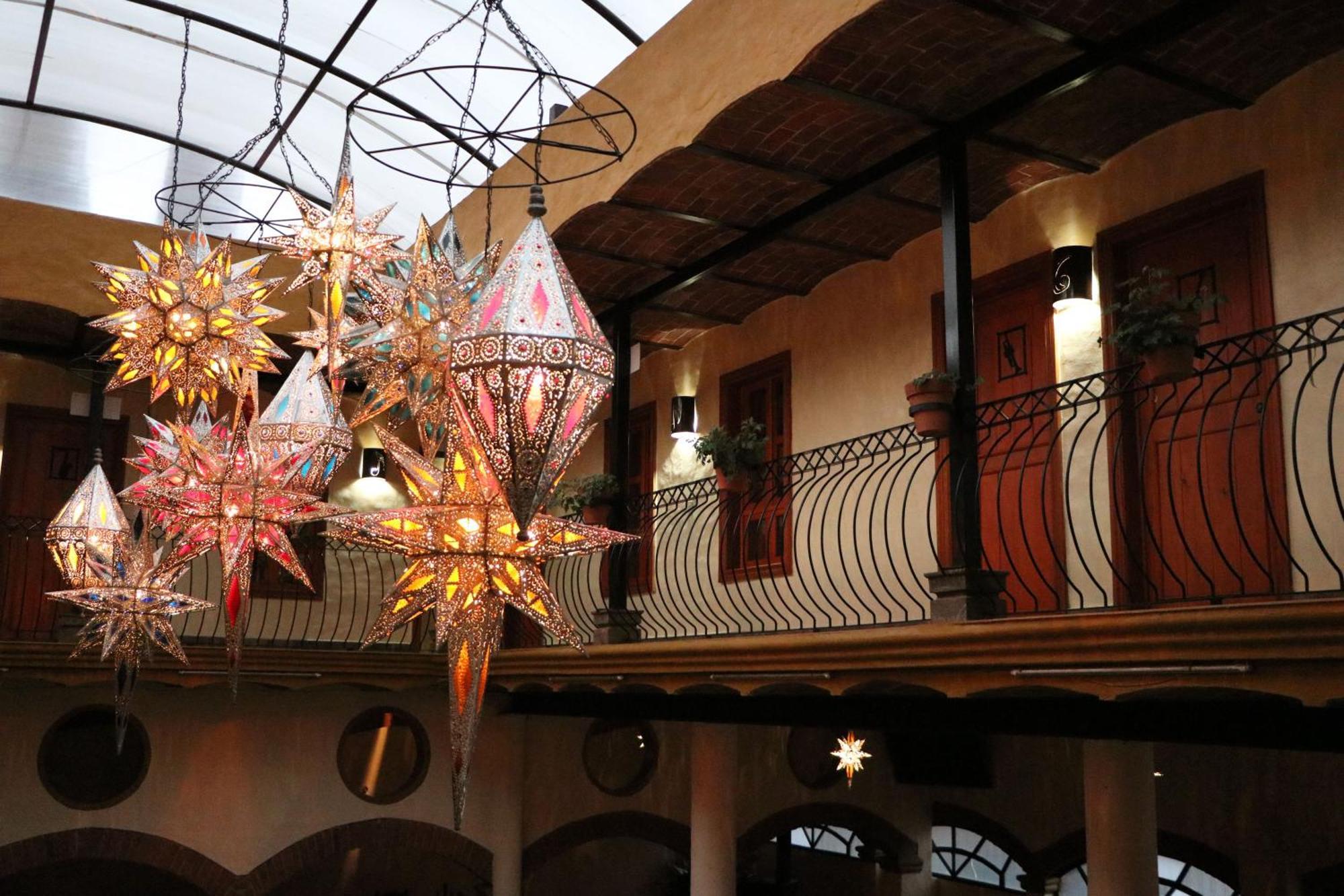 Hotel Castillo Santa Cecilia タパルパ エクステリア 写真