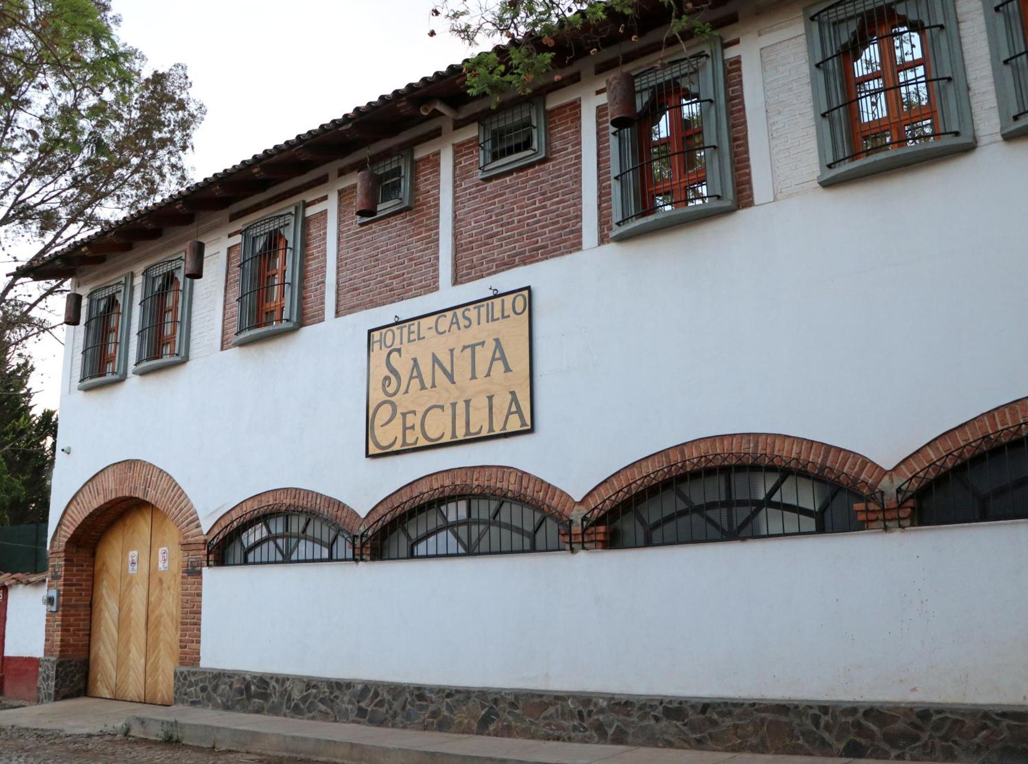 Hotel Castillo Santa Cecilia タパルパ エクステリア 写真